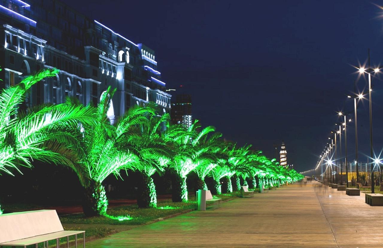 Aparthotel Viva Blue Batumi Esterno foto