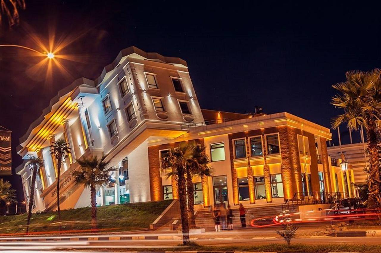 Aparthotel Viva Blue Batumi Esterno foto