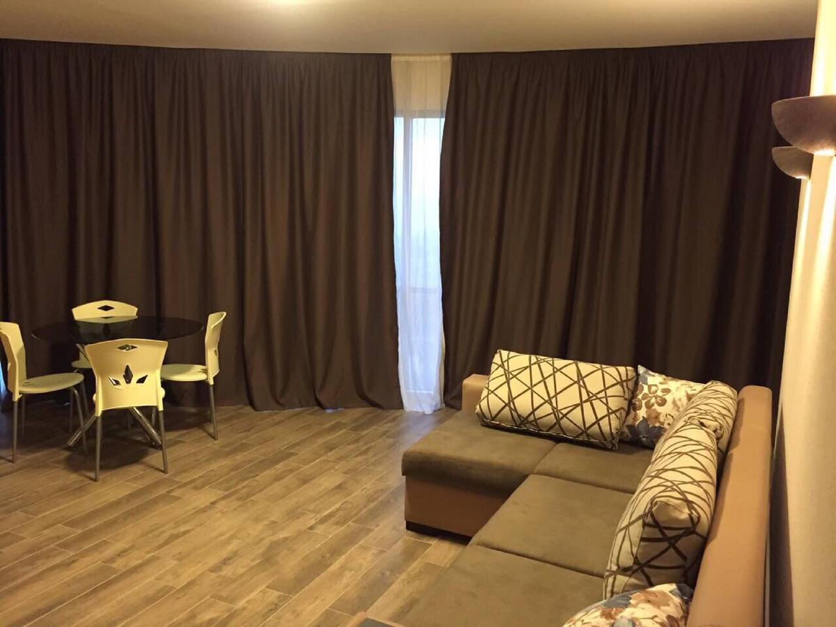 Aparthotel Viva Blue Batumi Esterno foto
